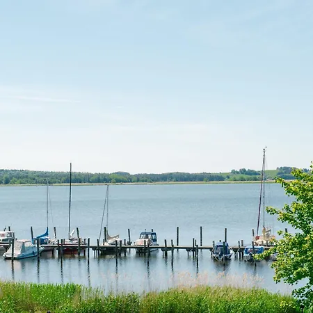 Selliner Mit Balkon Und Seeblick Appartement *