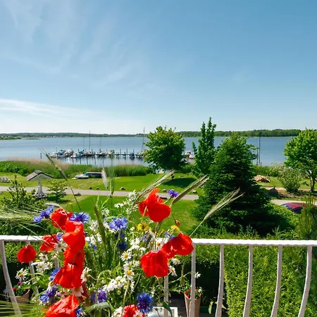 Selliner Mit Balkon Und Seeblick Appartement *