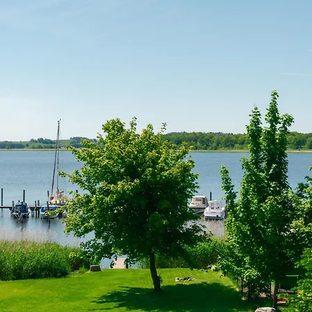 Selliner Mit Balkon Und Seeblick Appartement *
