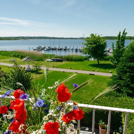 Selliner Mit Balkon Und Seeblick